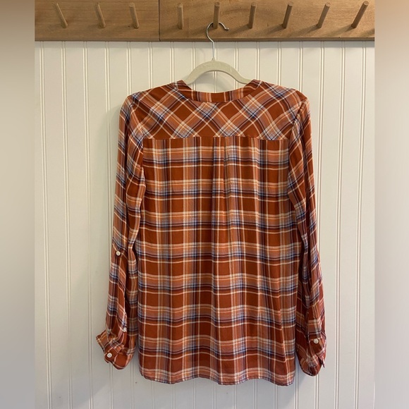 Joie Silk Burnt Orange Plaid V Neck Collarless Blouse Button Cuff Long Sleeve S - Picture 8 of 10